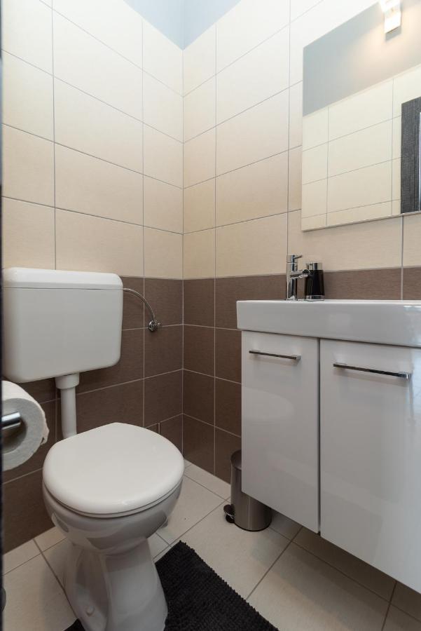 Apartment No. 8 特罗吉尔 外观 照片